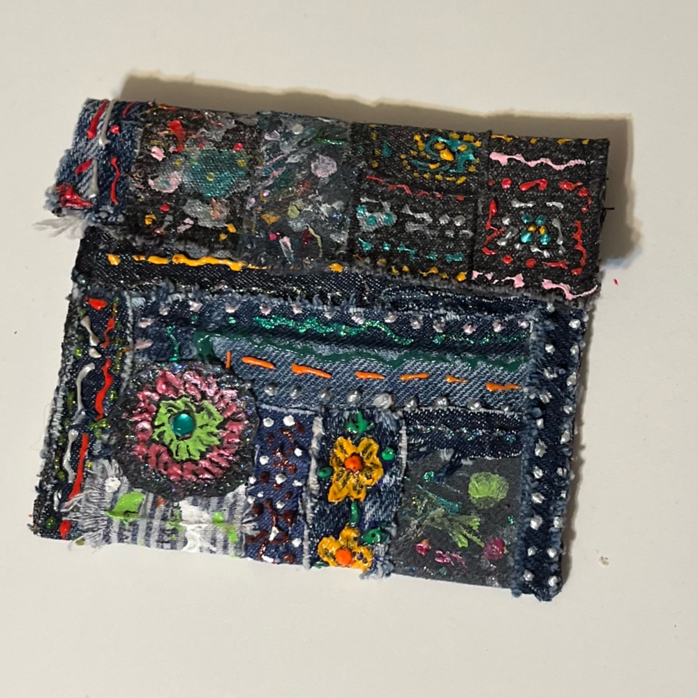 Crazy mixed-up change purse, tiny, many colors